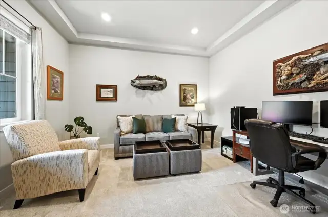 Spacious office or flex space