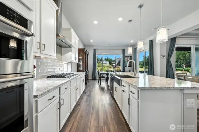 Cambria Berwyn Quartz countertops