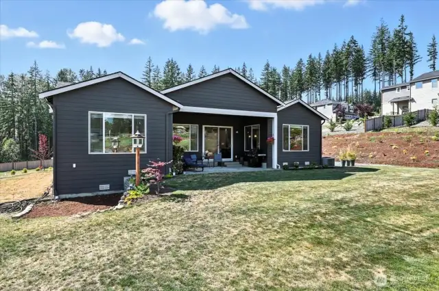 Lots of privacy near a natural pond and forested surroundings