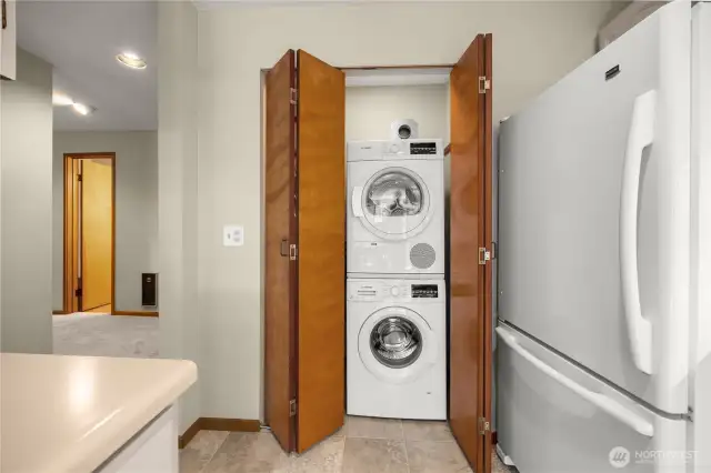 In-unit washer and dryer.