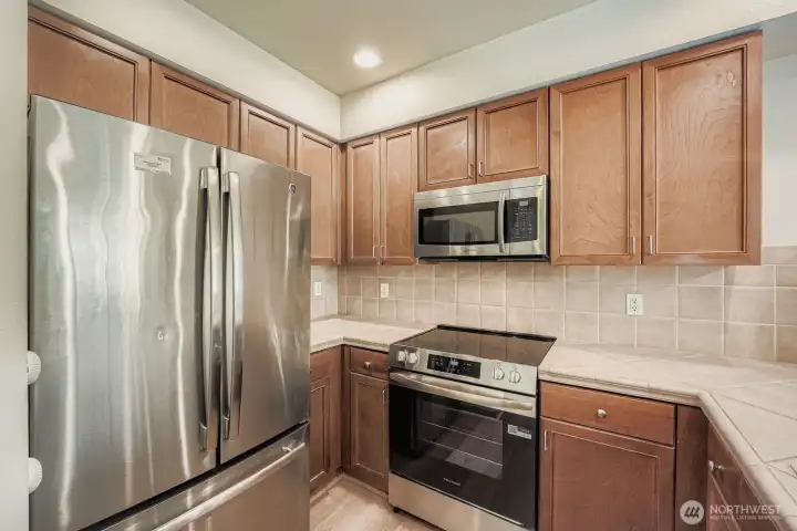 Enter to an inviting living room with natural light all day!