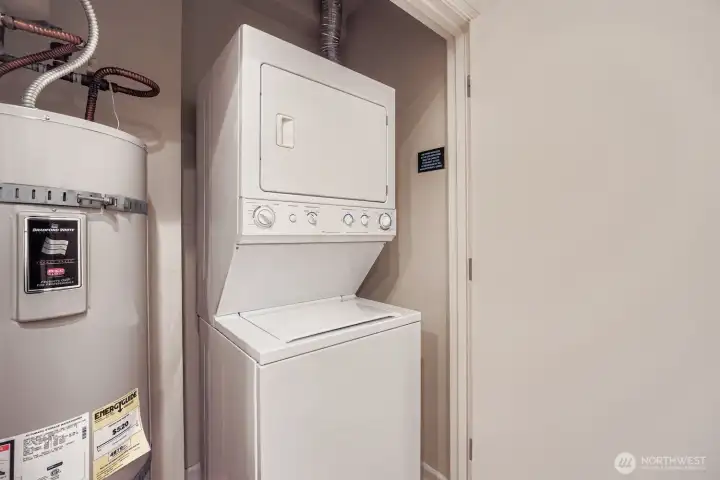 In unit laundry.