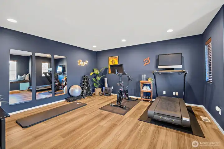 oversized bonus room