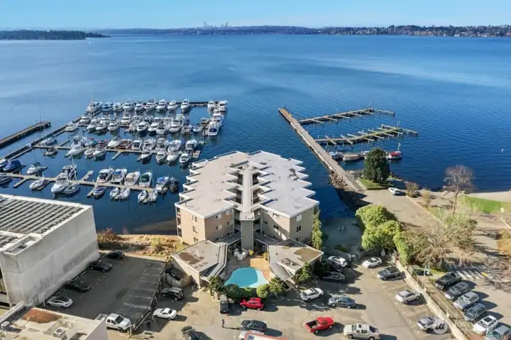 A rare opportunity to own a top-floor unit in the true center of vibrant, waterfront downtown Kirkland.