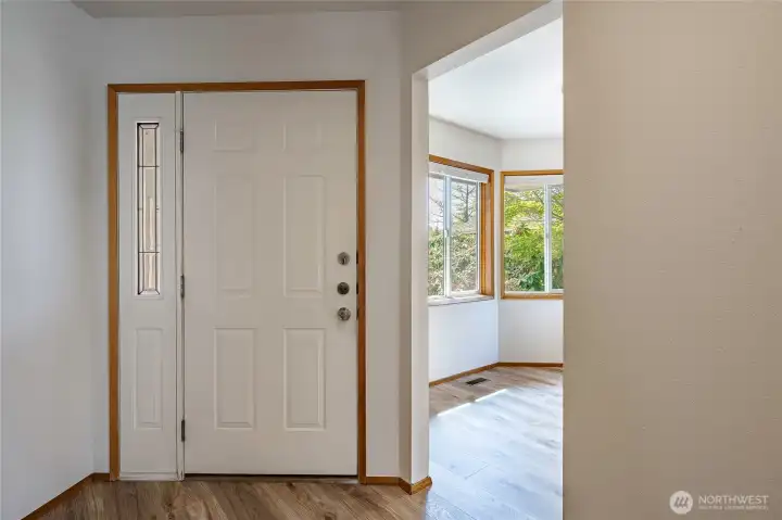Front Door from foyer.