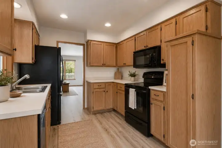 Virtually staged* Kitchen