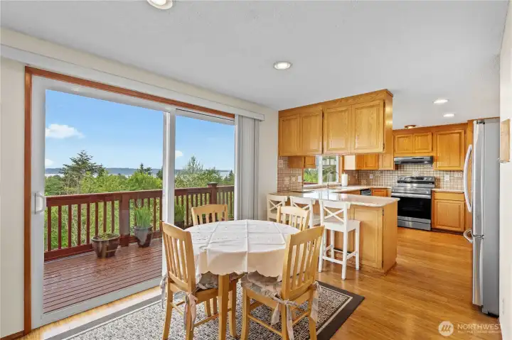Perfect place to have your morning coffee overlooking your vista