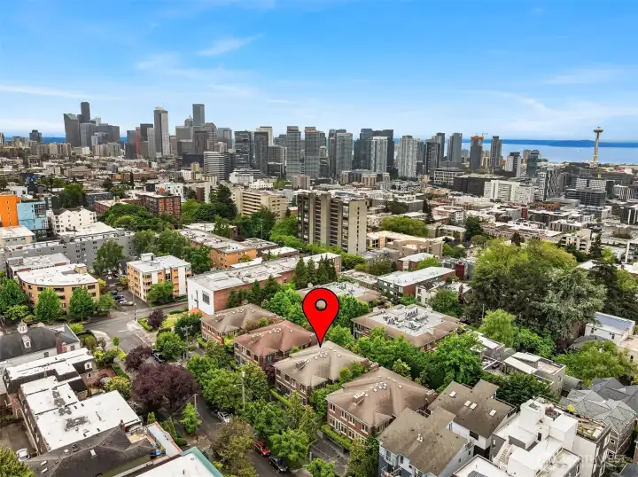 Excellent proximity to downtown Seattle, Lake Union, Volunteer Park, and all the Capitol Hill has to offer Excellent proximity to downtown Seattle, Lake Union, Volunteer Park, and all the Capitol Hill has to offer