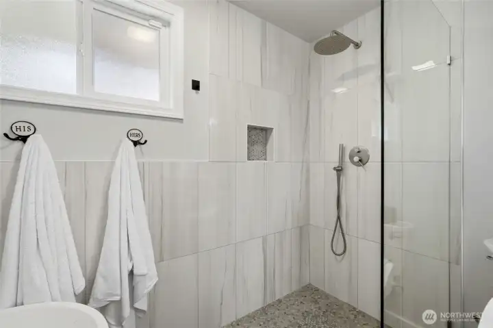 And then there is the shower...feels like you are in a spa