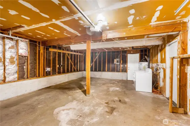 The attached garage offers lots of room for your bicycles, kayaks, or garden supplies!