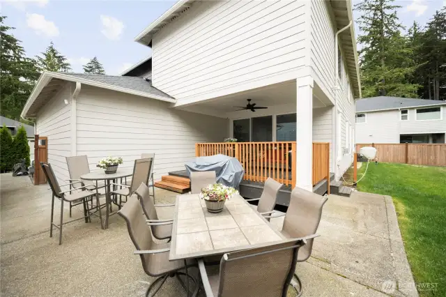 Ample entertainment space - Covered porch off living room w/ built in gas