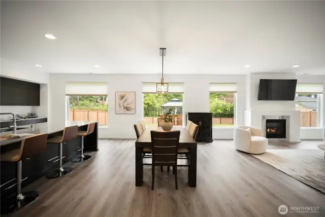 Open concept - kitchen/dining/living room