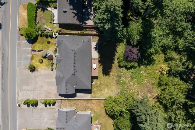 Large Lot with Plan attached to build large shop in the backyard