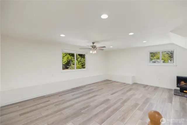 2nd floor family room