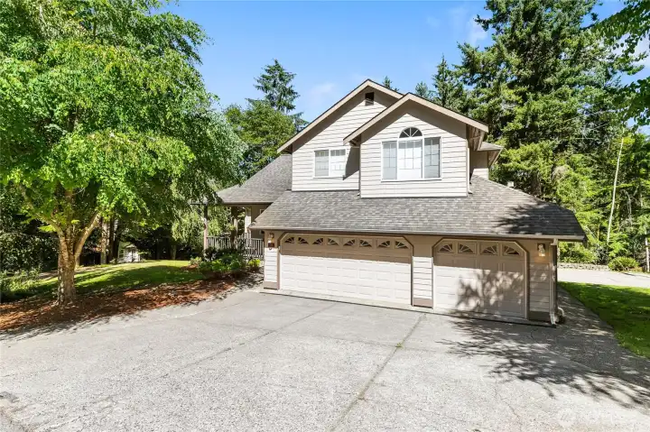 Large driveway with a 3 car garage!