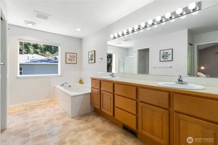 Primary bath