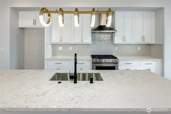 Undermount sink