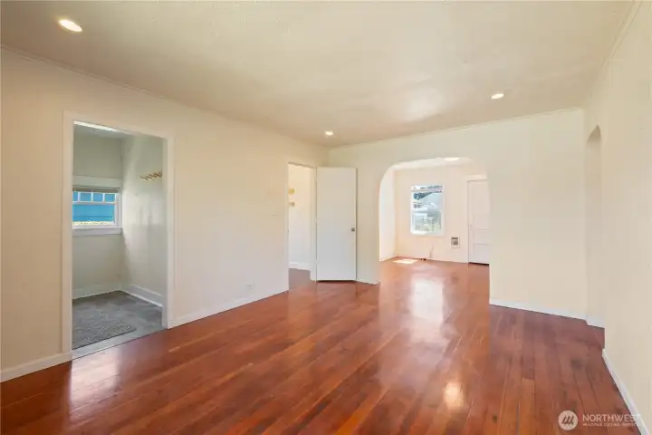 Entrance/Living Room