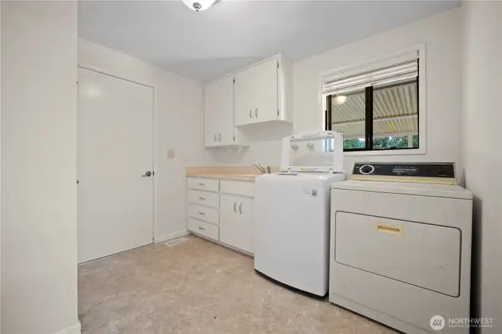 Spacious laundry room/mud room Spacious laundry room/mud room