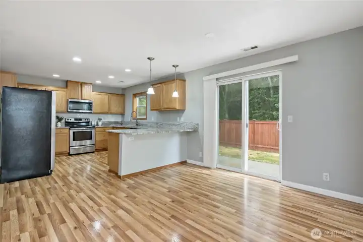 All appliances stay with the home