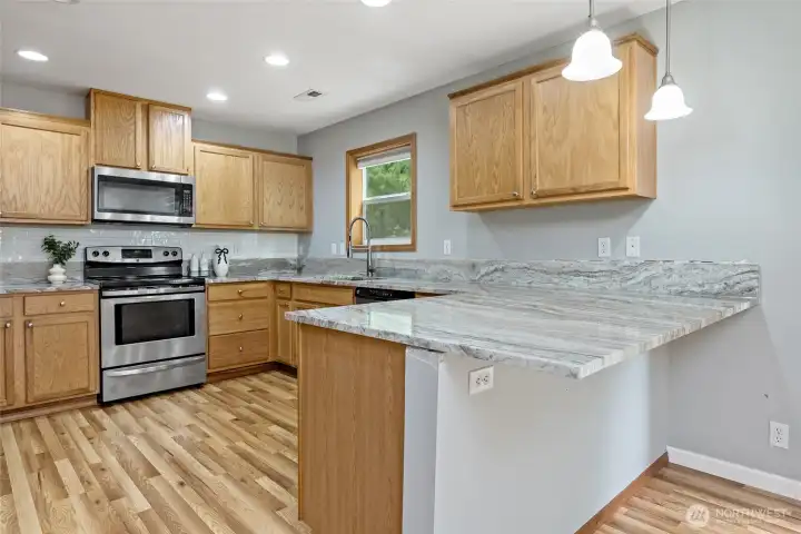 BRAND NEW quartz countertops
