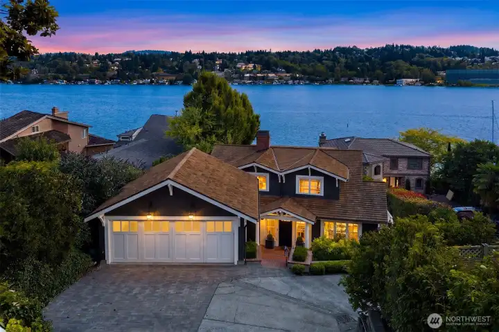 Welcome to 6952 96th Ave SE- a custom residence on the shores of Lake Washington. Welcome to 6952 96th Ave SE- a custom residence on the shores of Lake Washington.