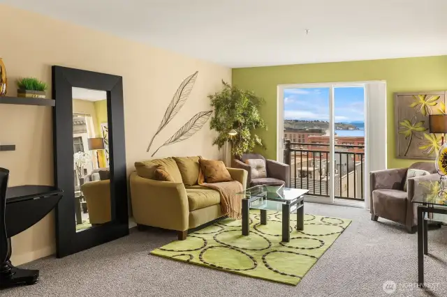 Top floor end unit