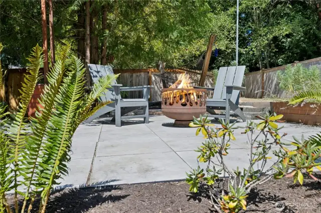 The upper patio area.