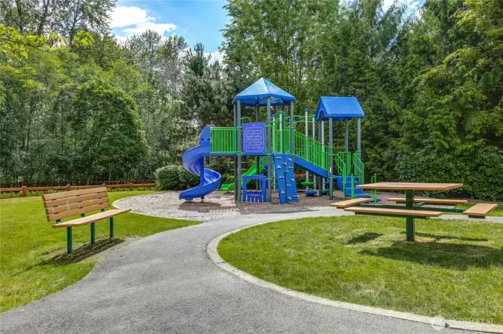 Beloved by neighbors of all ages, Blue Sky Park is the high on the list of community gathering spots—complete with multiple play structures, picnic tables, a sport court and plenty of room to relax!