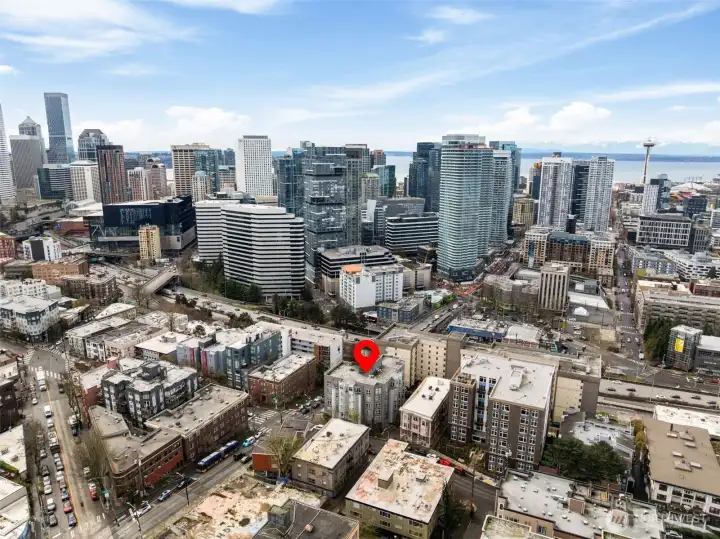 Proximity to the Space Needle.