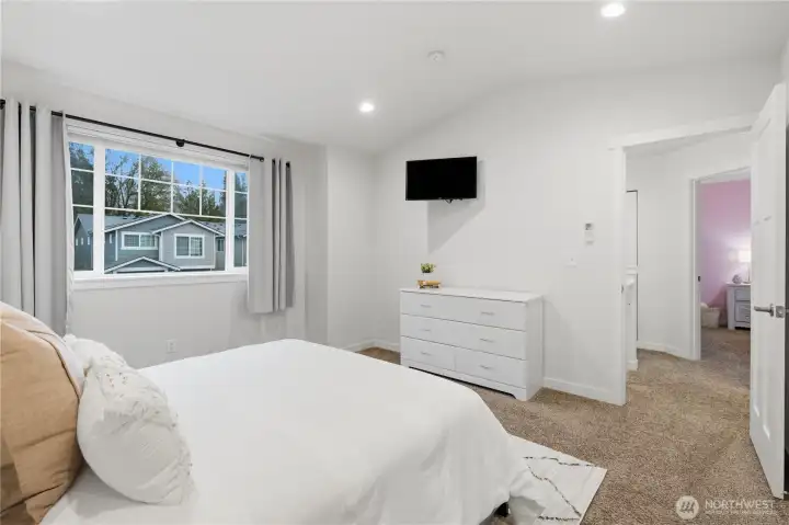 Another vie of primary bedroom.