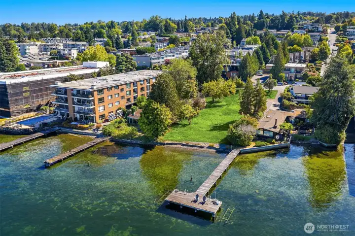 Secure your piece of prime Kirkland waterfront! This nearly one-acre, level lot boasts rare WD1 zoning, allowing for the development of 8-10 luxury townhomes or condos, or for building you dream waterfront estate.