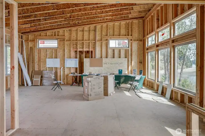 Views to the living room & Kitchen.