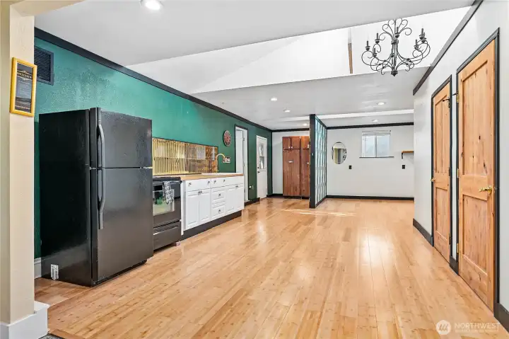 Detached finished structure