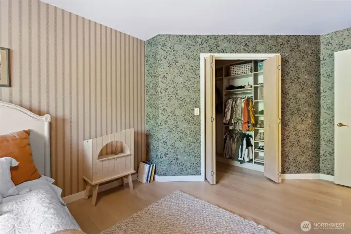 custom closets