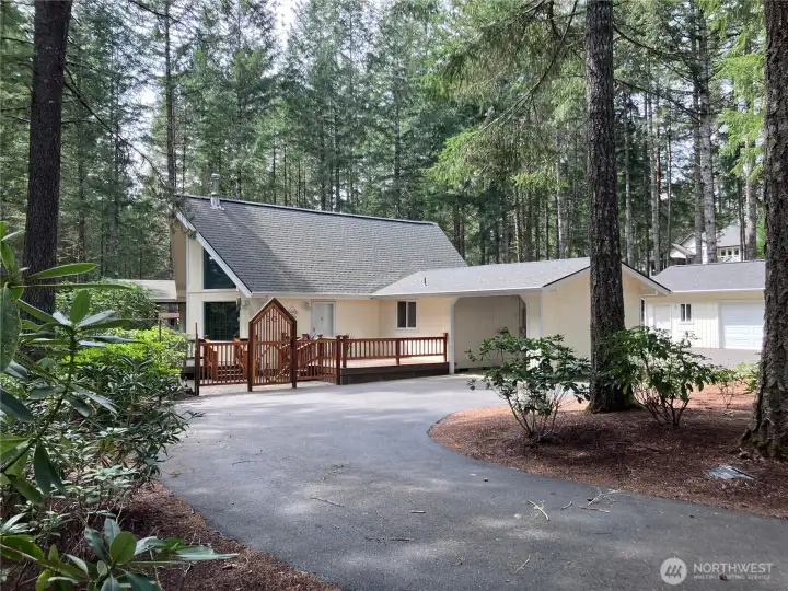 View from entrance of driveway