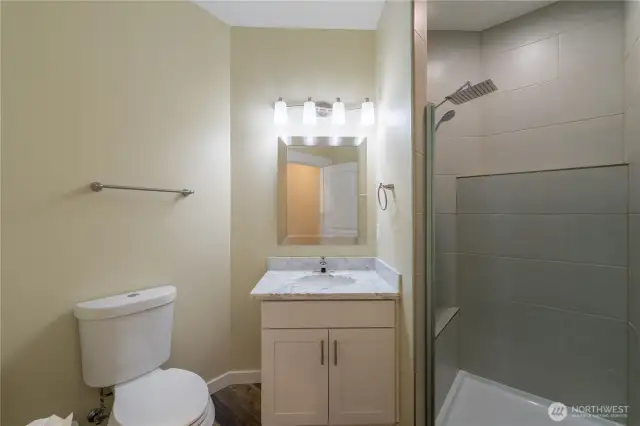 3/4 bath on Main Floor