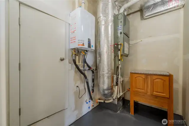 Tankless water heater