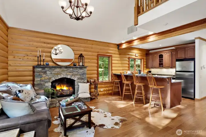 Flows nicely into the kitchen - perfect for entertaining