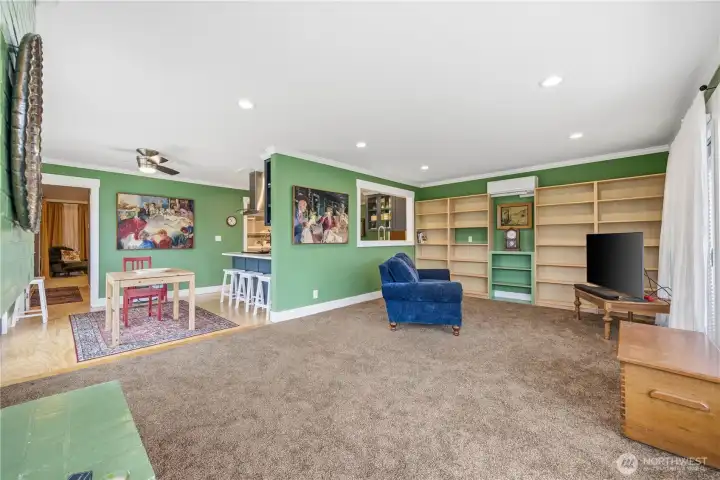 The living room lives large in this 1400 sf, 3 bedroom condo.  With condo living, you don't have to give up your needed space.