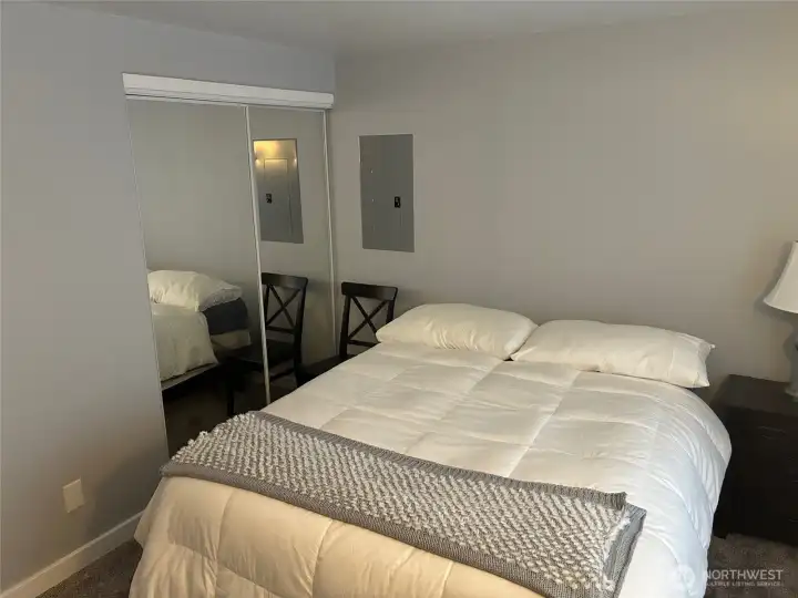 2nd Bedroom 2nd Bedroom