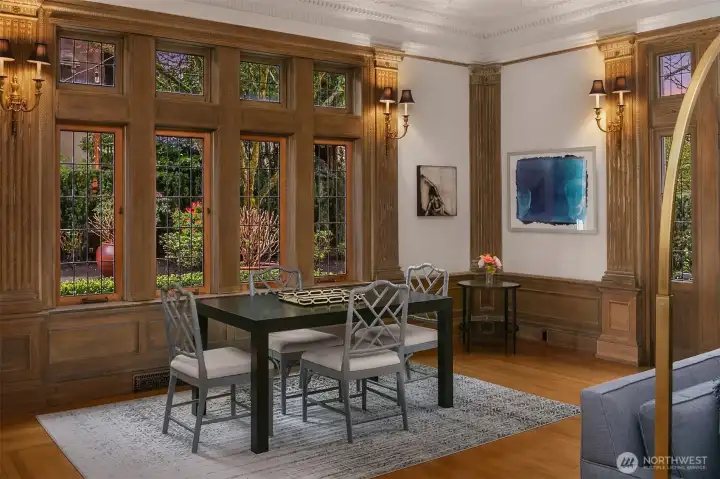 One more photo in the living room. Note the leaded glass windows.