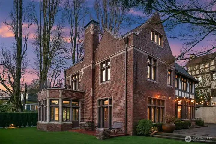 Recent tuck-pointing means you shouldn't have to worry about the brick exterior.