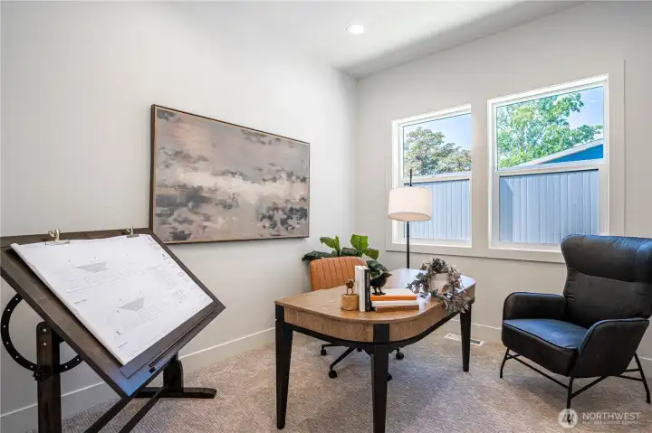 Fourth bedroom/office