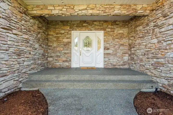 Gorgeous stone entry