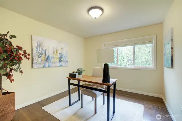 Second bedroom - set up as an office. Second bedroom - set up as an office.