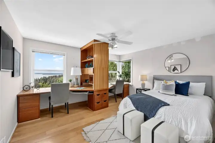 Primary bedroom - seller is willing to remove the desks prior to closing if desired Primary bedroom - seller is willing to remove the desks prior to closing if desired