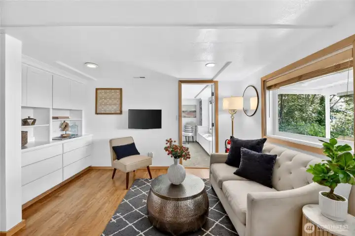 Lower level apartment could be restored to single family usage by re-opening a doorway Lower level apartment could be restored to single family usage by re-opening a doorway