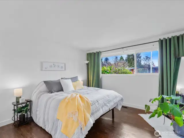 Spacious bedrooms!
