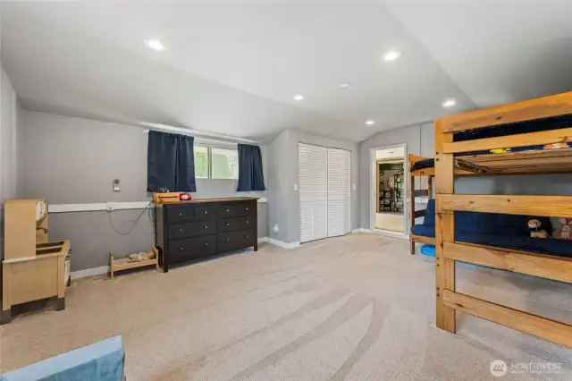 The lower level bedroom is over 250sf of space! Limitless possibilities!
